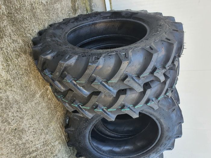cauciucuri noi 7.50-18 Tractiune de fata pe 4x4 agricole OZKA 6ZYW
