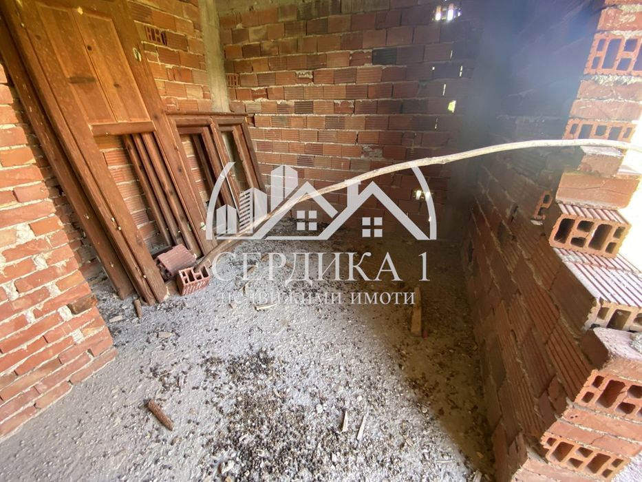 Продава се Къща в с. Згурово, Област Кюстендил - 296 кв.м за 88 €/кв.м - Снимка #2