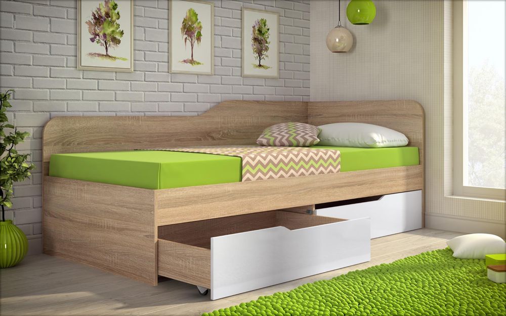 2 бр легла с матрак и чекмеджета – като нови