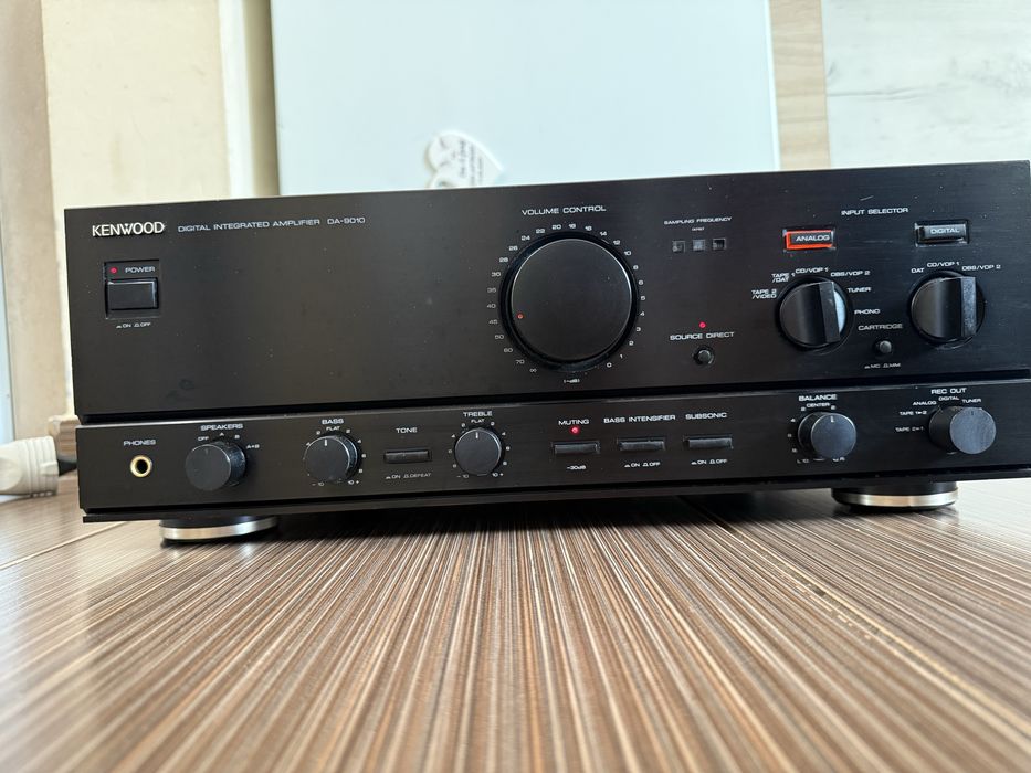 Kenwood DA-9010 Топ модел DAC