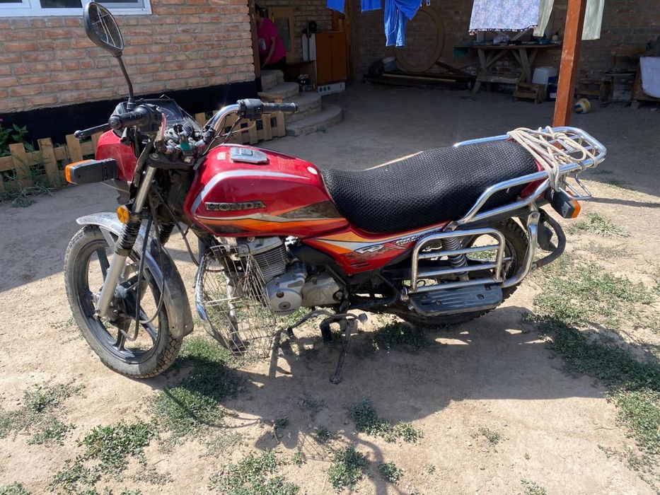 Хонда 150 куб мотоцикл малға обмен