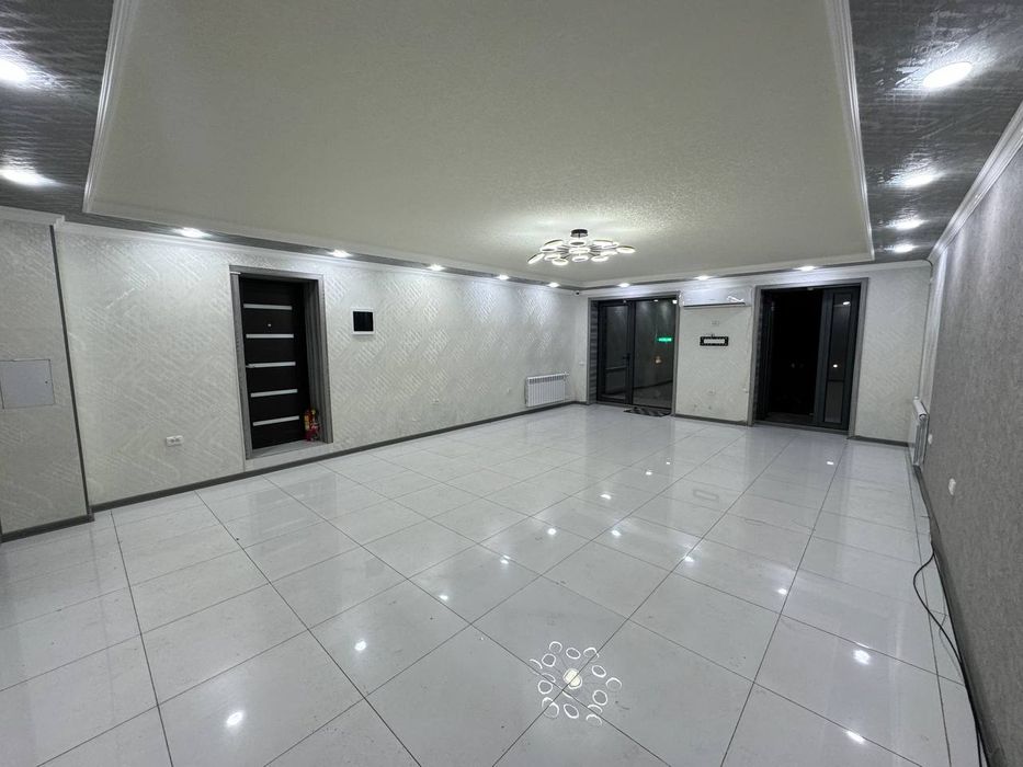 Срочный Аренда офис якасарой район в дол дорога 90 кивадиратов 1600$