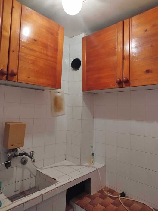 Дава се под наем Четиристаен апартамент в Стара Загора, Център - 86 кв.м за 255 € - Снимка #7