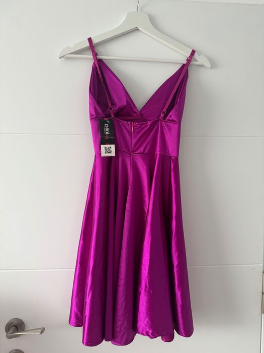 Рокля размер S НОВА