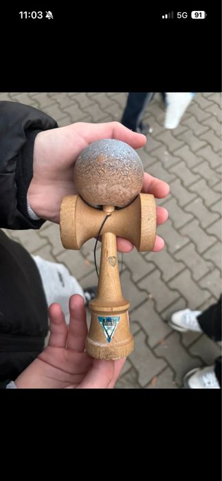 Kendama krom, miguel