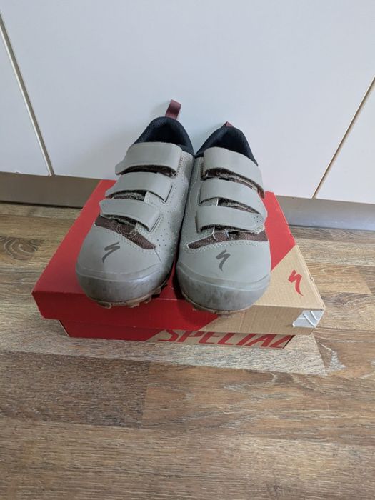 Pantofi ciclism Specialized Recon 1.0 MTB gri