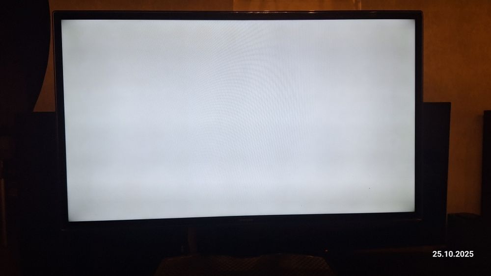 Телевизор Samsung 40" рабочий, UE40f6100