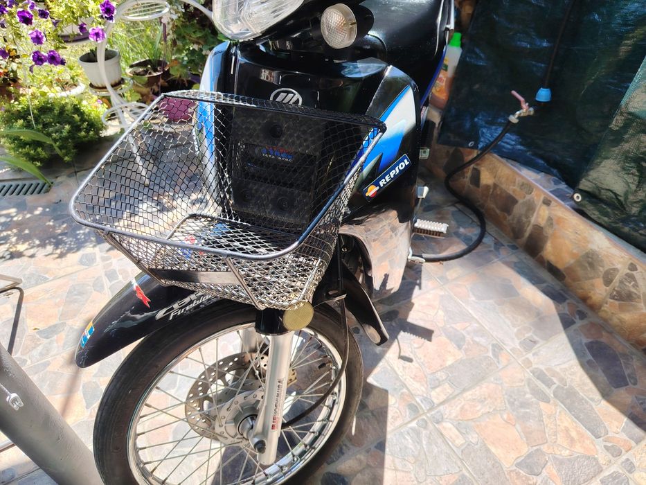 Продавам мотоциклет lifan м 3/ 100 kyб.