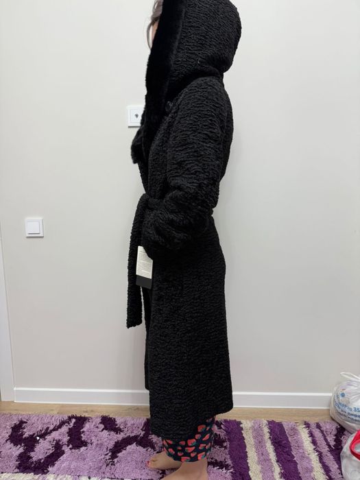 Продам шубу новая