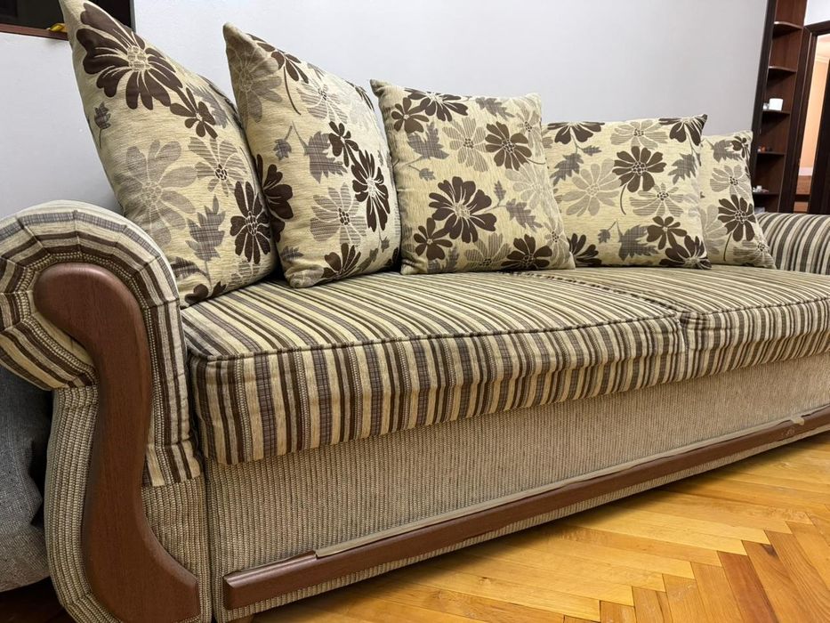 Диван в гостиную