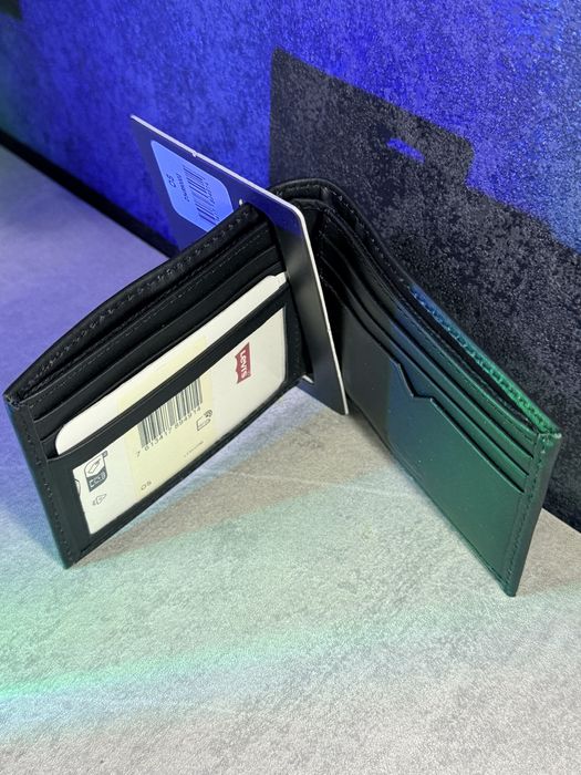 Portofel Levi’s piele Nou