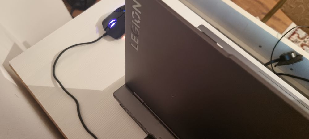 Lenovo Legion 5   512gb SSD