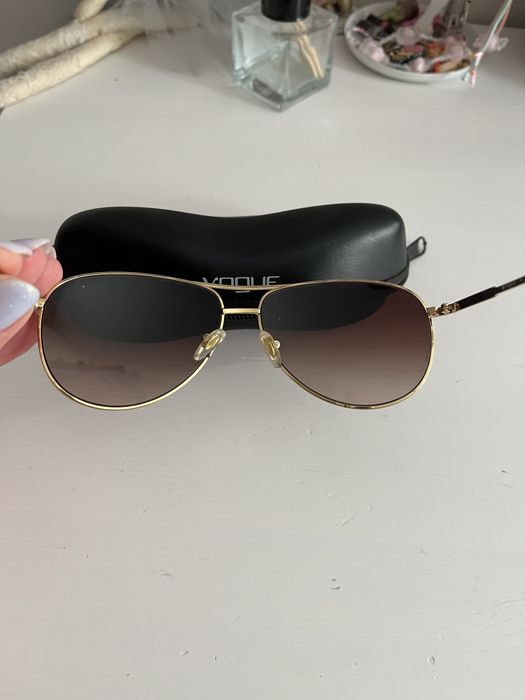 Дамски слънчеви очила