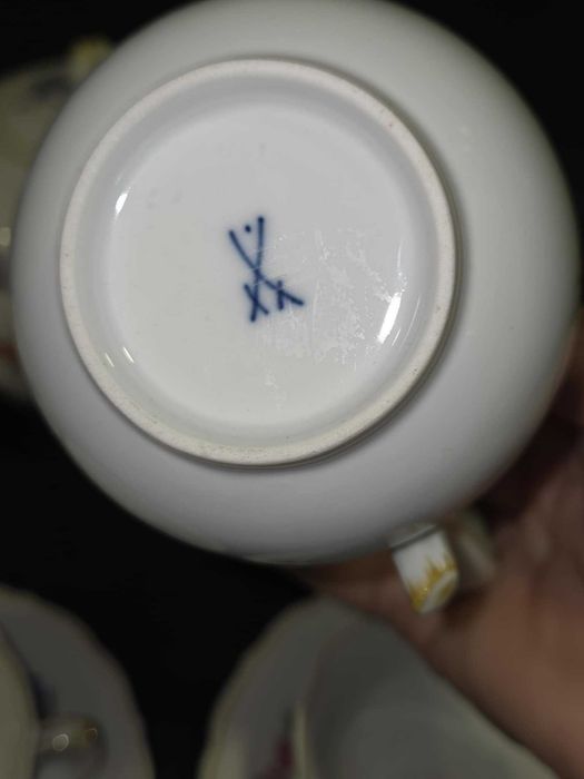 Сервиз за чай "Цветни букети" Meissen, 1930 г.