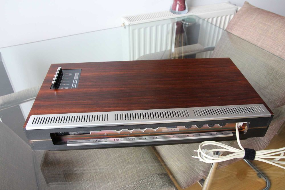Amplificator Rank Arena T 2700 cu radio FM complet revizuit.