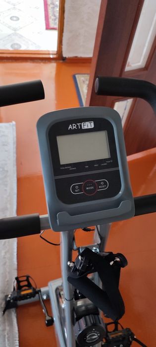 Велотренажёр  ART Fit