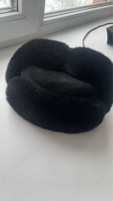 Продам норковую шапку