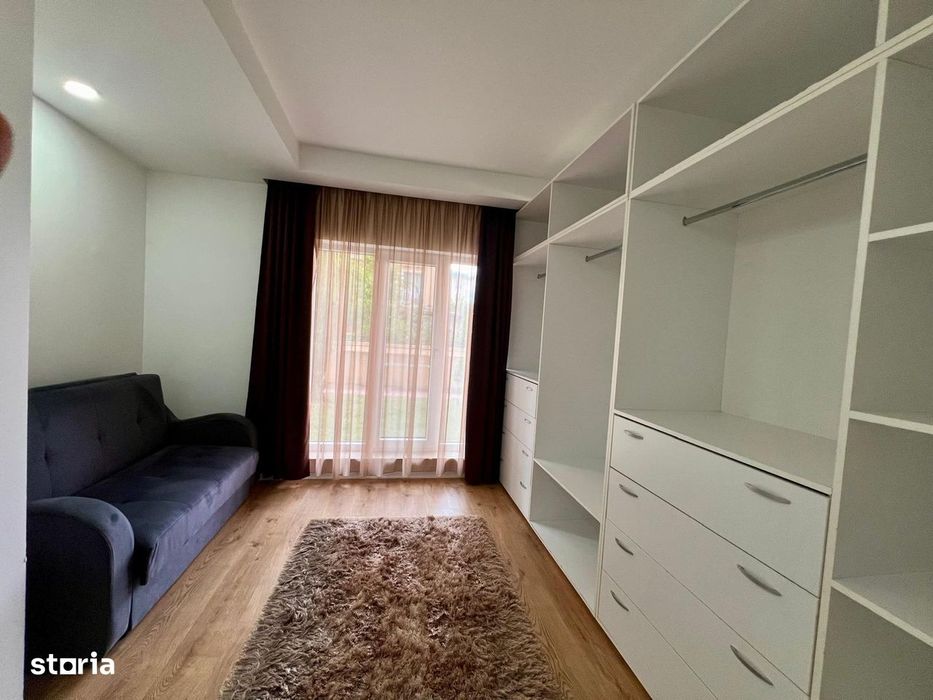 Apartament 3 camere parter Cosmopolis