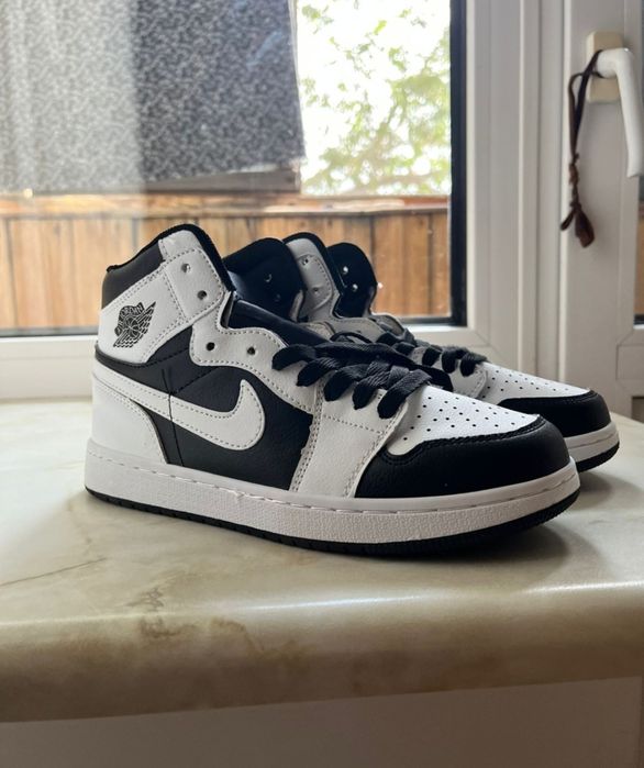 Кроссовки Air Jordan