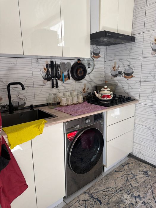 Medgarodok 2 xona qizlarga faqat 6 ta qoyadi ijaraga