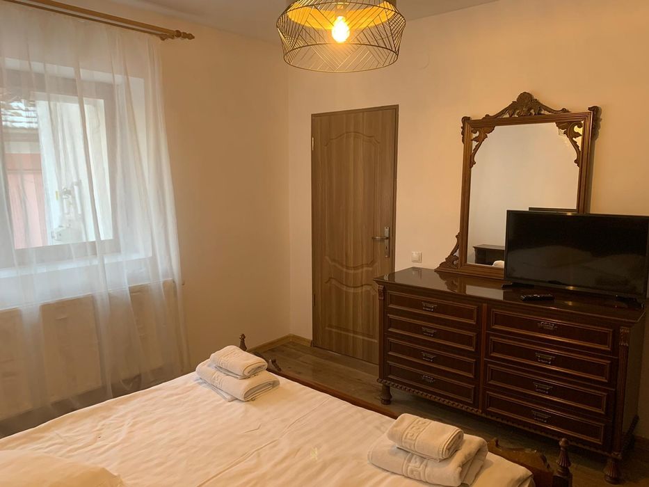 Apartament cu 2 dormitoare in centrul istoric de inchiriat