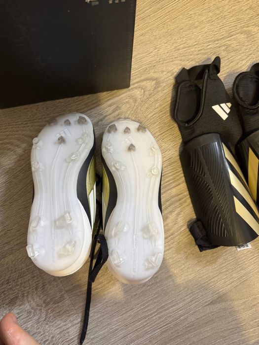 Бутсы детские adidas 100% оригинал