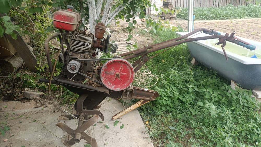 Продам культиватор