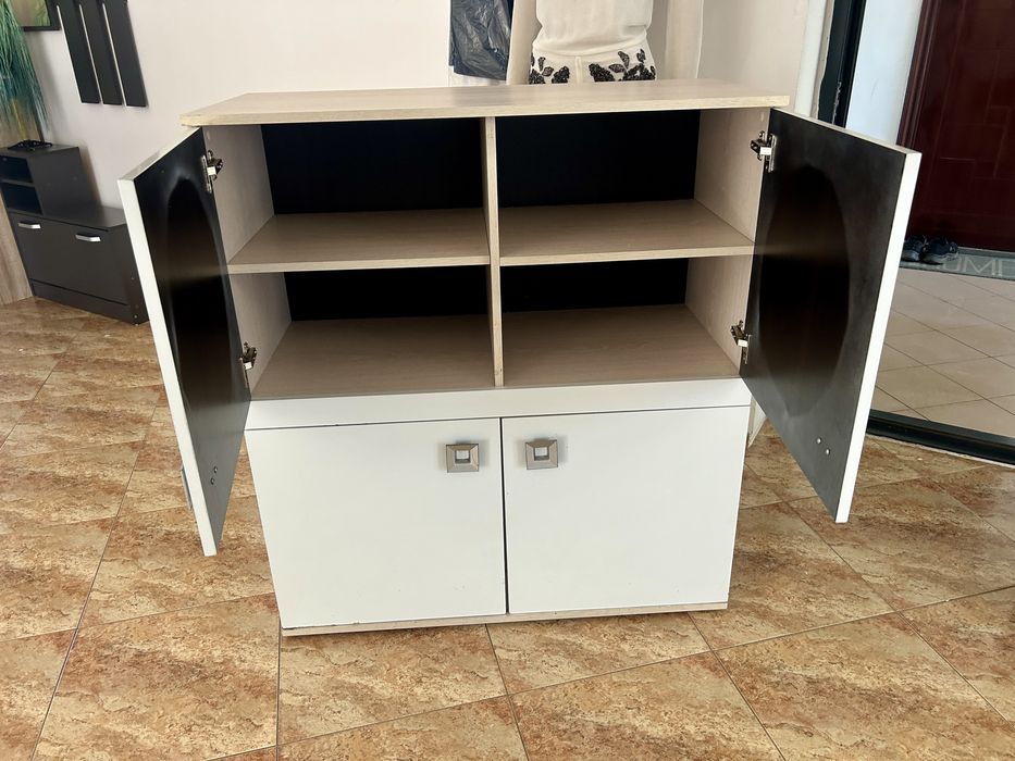 Comoda mare spatioasă