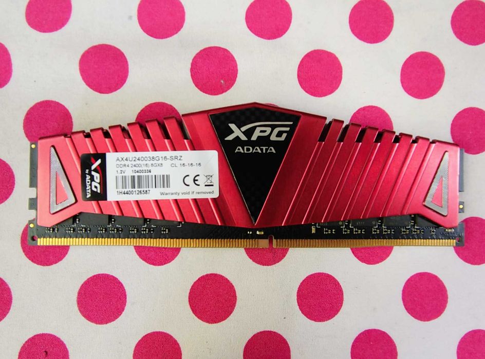 Memorie Ram ADATA XPG Z1 Red, 8GB DDR4, 2400MHz, CL16.