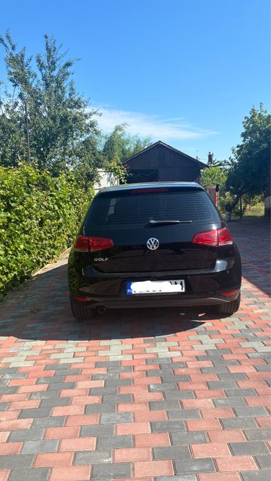 Volkswagen Golf VII