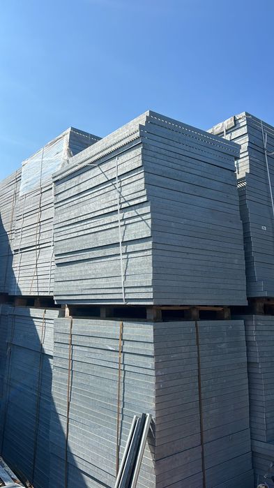 Grătare zincate pentru trepte