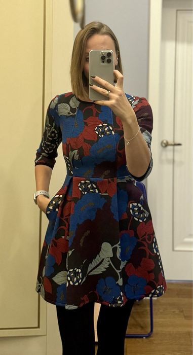 Платье мини Max&Co. Повседневное