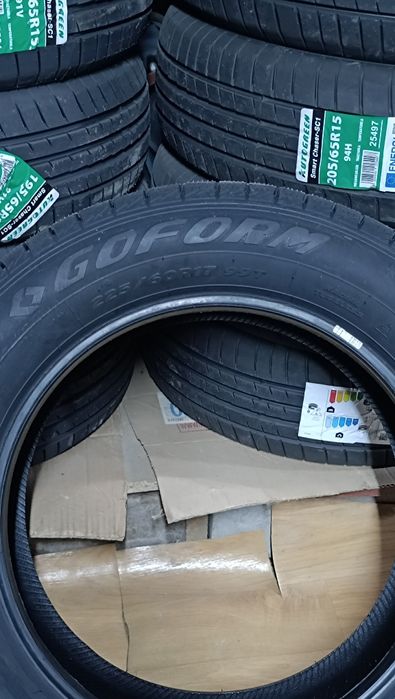 225/60R17 GOFORM