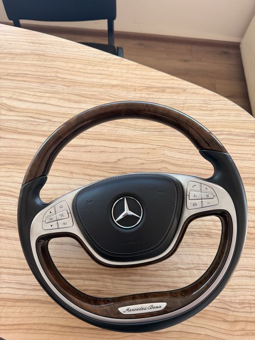 Воланът е свален от S класа w222