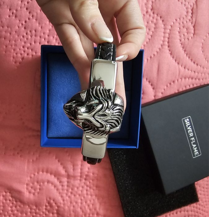 Мъжка гривна от естествена кожа, сребро и стомана