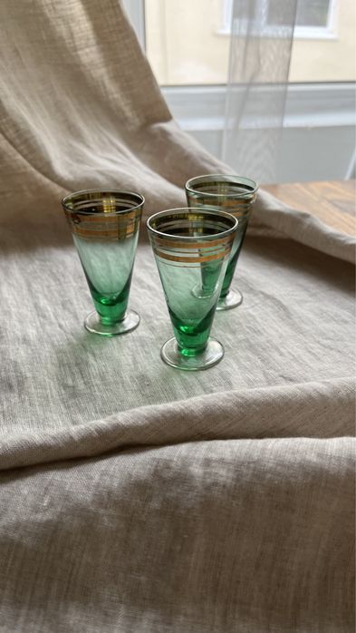 Рюмки с кофейным отливом