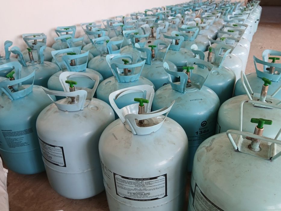 Продам пустые баллоны от фреона