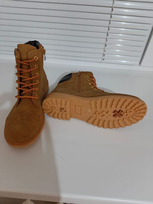 Ботинки женские демисезонные