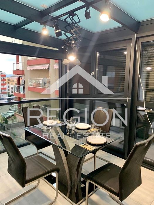 Дава се под наем Тристаен апартамент в Варна, Бриз - 75 кв.м за 1000 € - Снимка #7