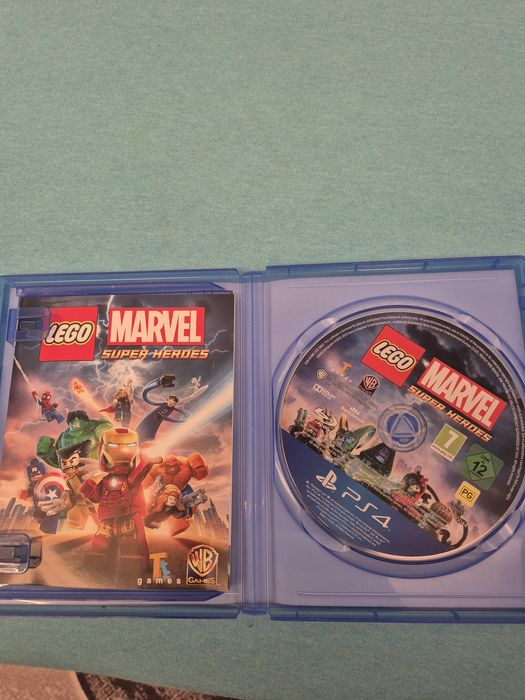 Lego Marvel Superheroes pentru Playstation 4