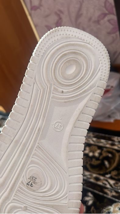 Кросовки женские