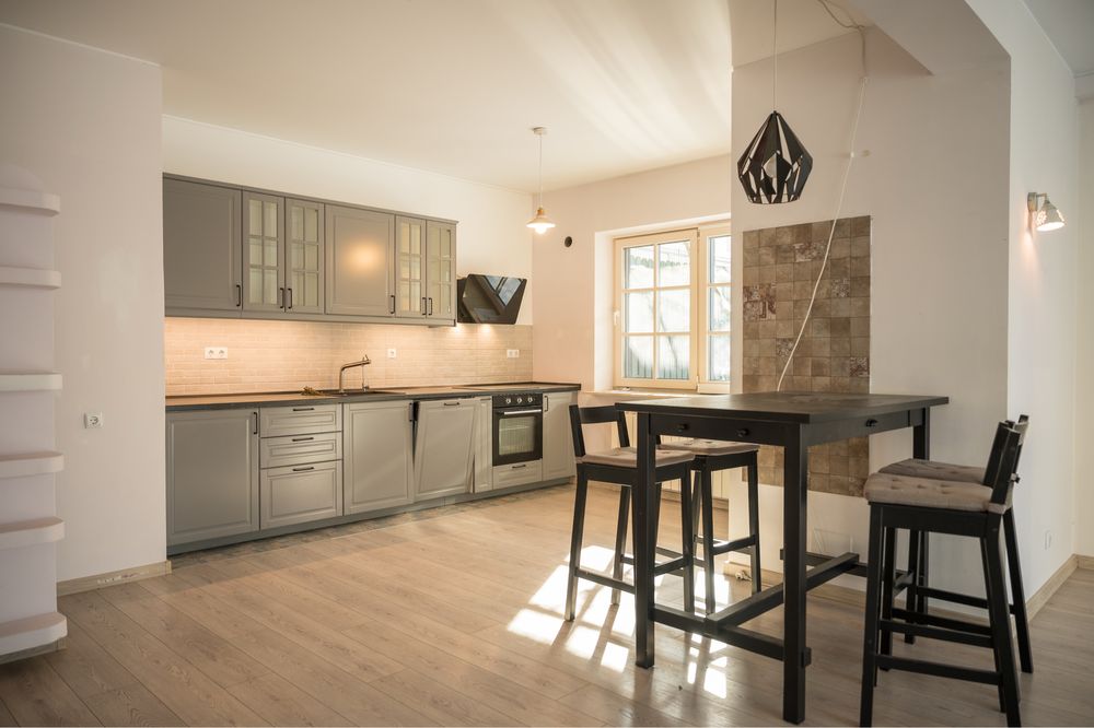 Vila duplex spațioasă cu curte proprie langa British School - Pipera