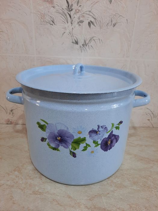 Кастрюля 9 литров