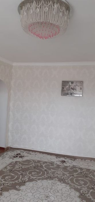 Продам 4х  комнатную  квартиру