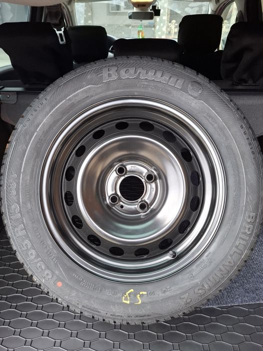 Rezervă logan nouă