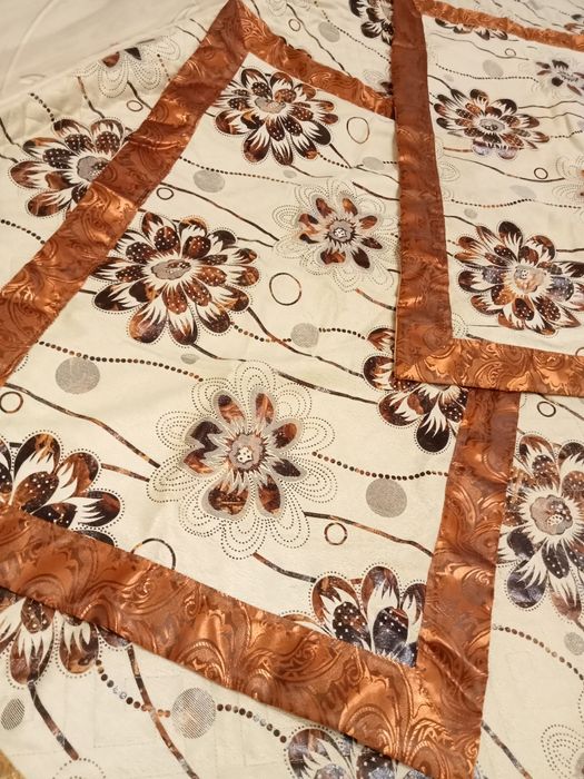 Продам покрывало на кровать