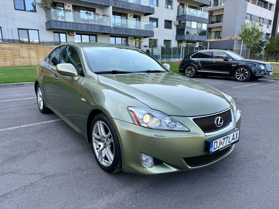 De vânzare Lexus IS250