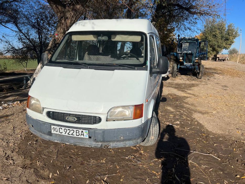 ford полугрузовой