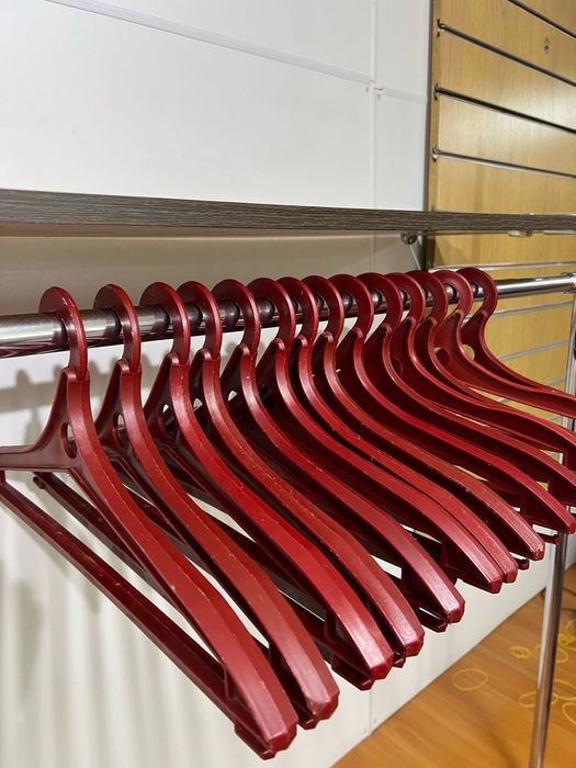 Продам плечики для одежды в ассортименте