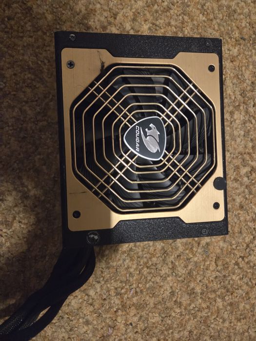 Блок питания cougar 1050w